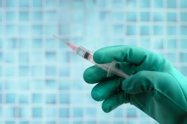 Who varicella vaccine age